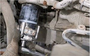 3/8" ili 1/2" dvosmjerno podesivi ključ za filtar ulja s 3 kraka